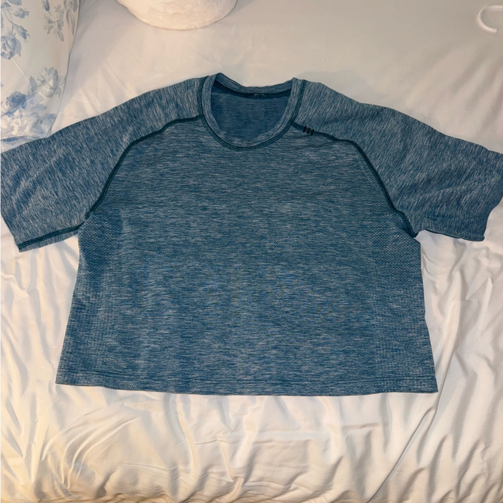 lululemon athletica Blue Short Sleeve Tee